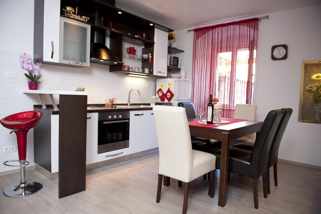 Apartman U Srcu Grada - Ilicev Prolaz Сплит Экстерьер фото
